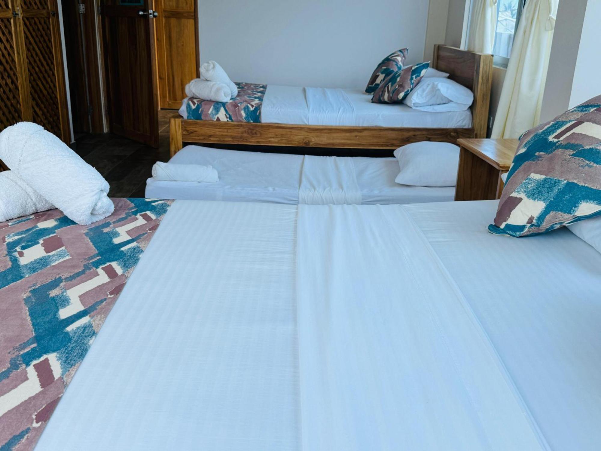 Merakai Hostel Rincon Del Mar Екстер'єр фото